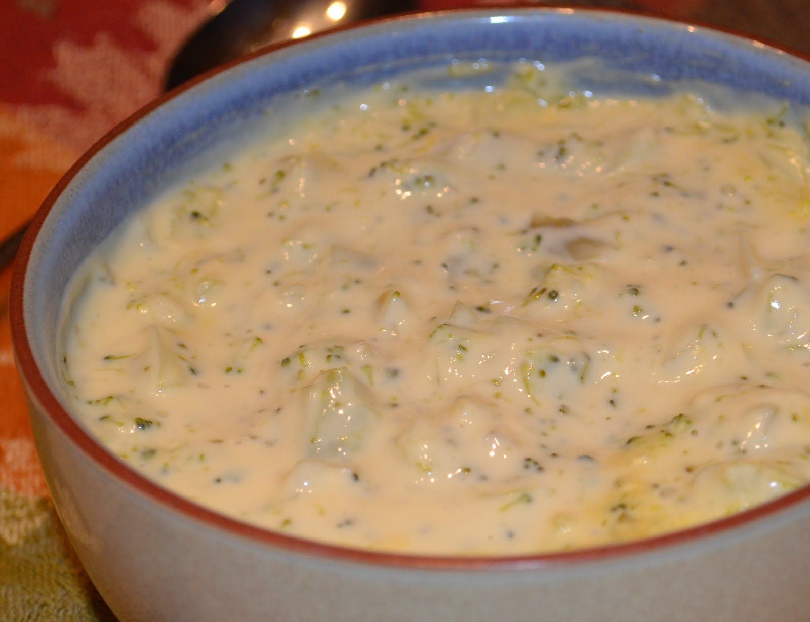 broccoli cheese soup velveeta slow cooker